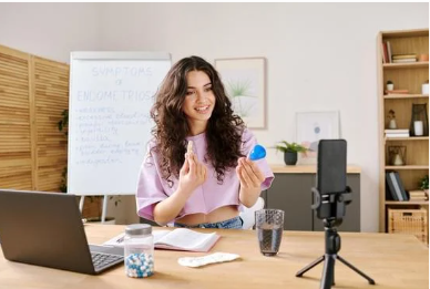 pop-up experiences with influencers